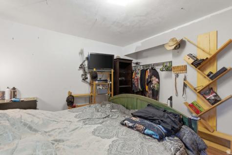 1290 E 100 S Springville UT 84663