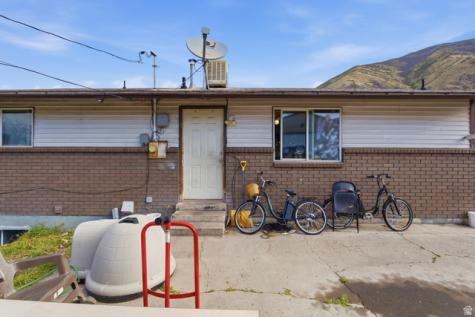 1290 E 100 S Springville UT 84663