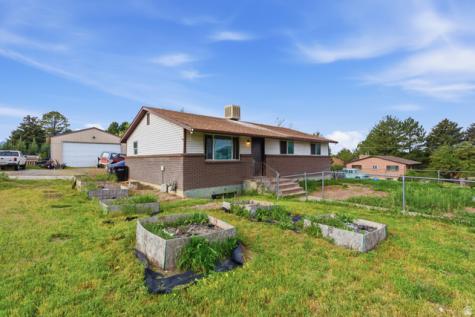 1290 E 100 S Springville UT 84663