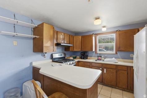 1290 E 100 S Springville UT 84663
