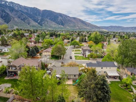 2373 E Glacier View Drive S Sandy UT 84092