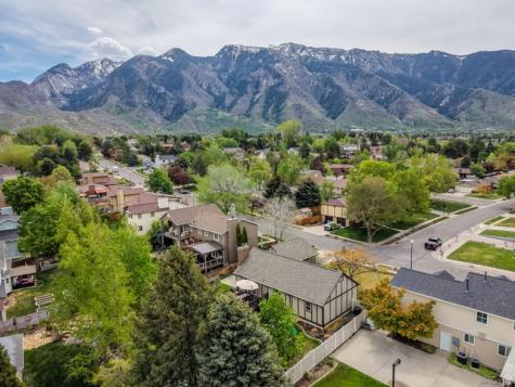 2373 E Glacier View Drive S Sandy UT 84092
