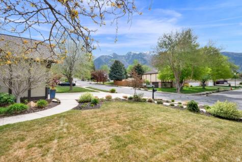 2373 E Glacier View Drive S Sandy UT 84092