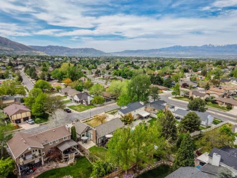 2373 E Glacier View Drive S Sandy UT 84092