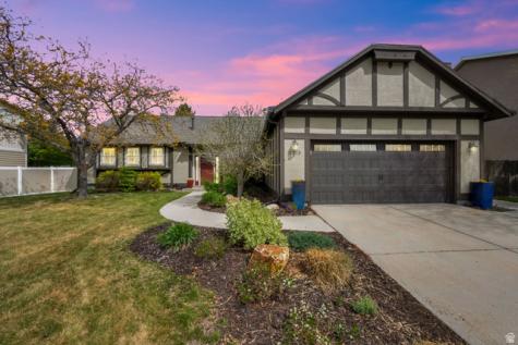 2373 E Glacier View Drive S Sandy UT 84092