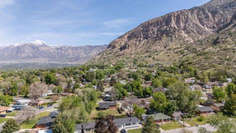 1115 E Collins Boulevard N Ogden UT 84404