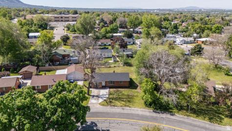1115 E Collins Boulevard N Ogden UT 84404