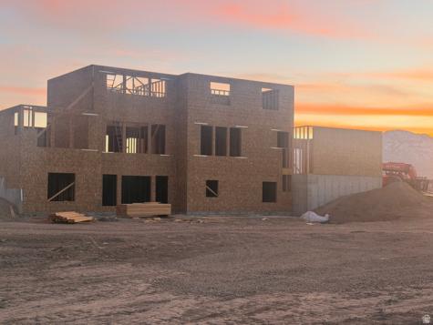 521 E Gilmour Street Grantsville UT 84029