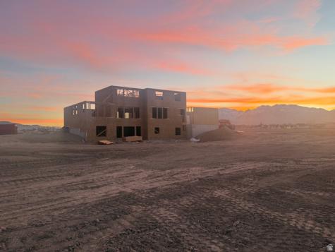 521 E Gilmour Street Grantsville UT 84029