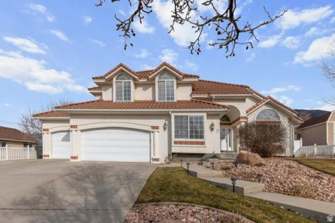 19 S 820 E Tooele UT 84074