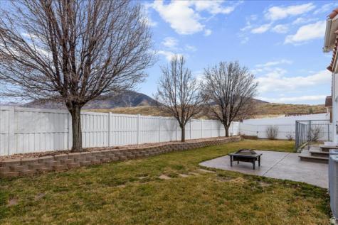 19 S 820 E Tooele UT 84074