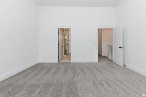 1153 E 160 N Hyde Park UT 84318