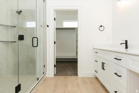 1153 E 160 N Hyde Park UT 84318
