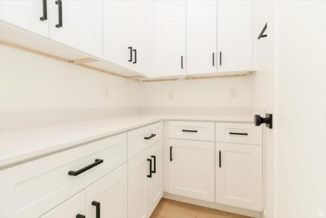 1153 E 160 N Hyde Park UT 84318