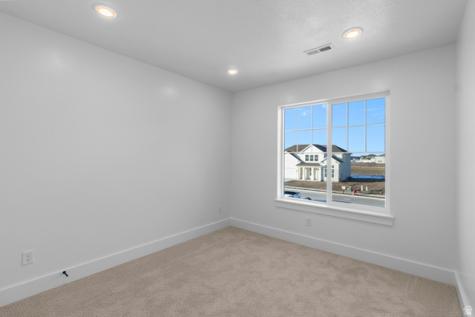 150 E 650 S Hyde Park UT 84318
