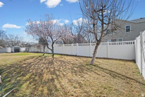 88 E Aparicio Drive Tooele UT 84074