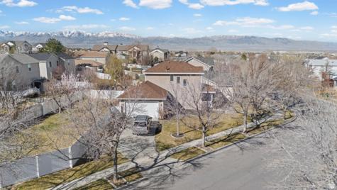 88 E Aparicio Drive Tooele UT 84074