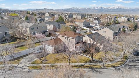 88 E Aparicio Drive Tooele UT 84074