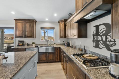 6710 W 10125 N Tremonton UT 84337