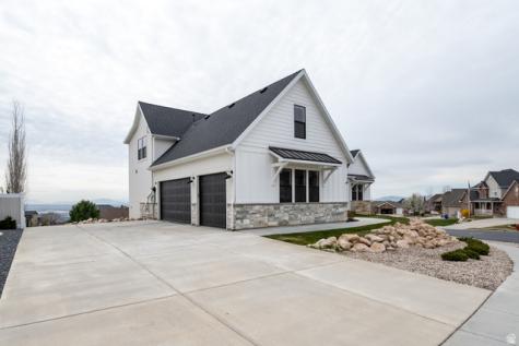 159 E 3900 N North Ogden UT 84414