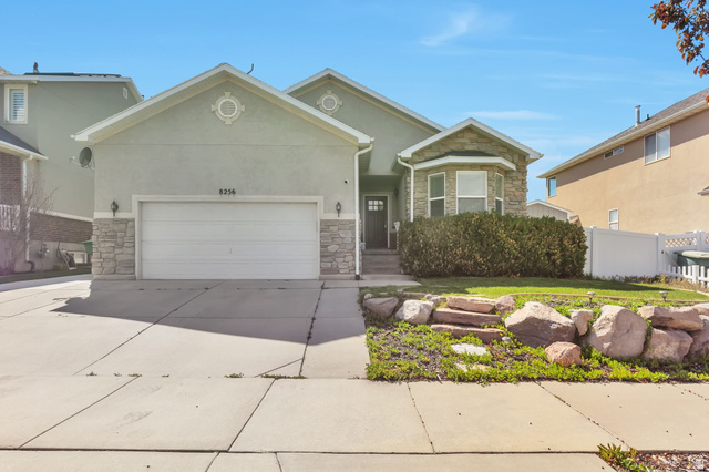 8256 S Imperial Oak Drive West Jordan UT 84081