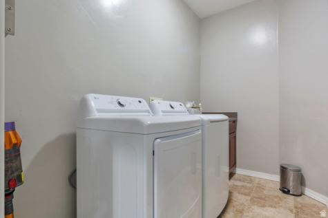 8256 S Imperial Oak Drive West Jordan UT 84081