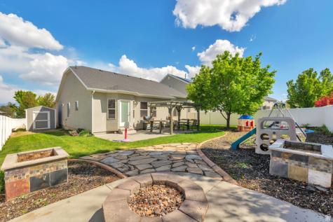 8256 S Imperial Oak Drive West Jordan UT 84081