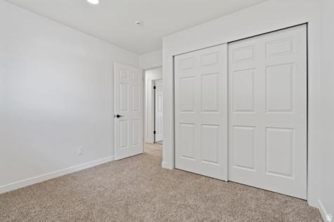 7430 W Antonio Drive Magna UT 84044