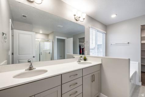 4068 W 1200 S Syracuse UT 84075