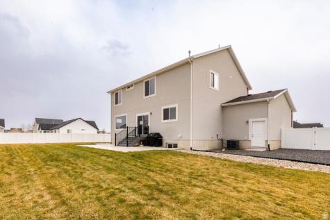 4068 W 1200 S Syracuse UT 84075