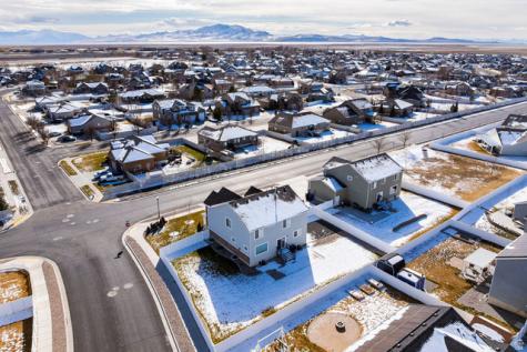 4068 W 1200 S Syracuse UT 84075
