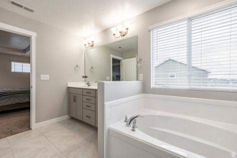 4068 W 1200 S Syracuse UT 84075