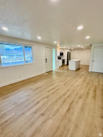 954 E Carnation Drive White City UT 84094