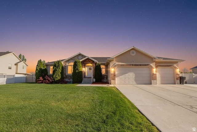 3328 W 1500 N Clinton UT 84015