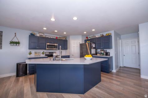 3328 W 1500 N Clinton UT 84015
