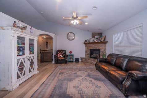 3328 W 1500 N Clinton UT 84015