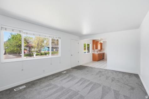 574 E Aloha Lane S Sandy UT 84070