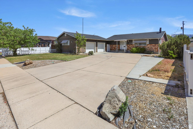 5108 S 2000 W Roy UT 84067