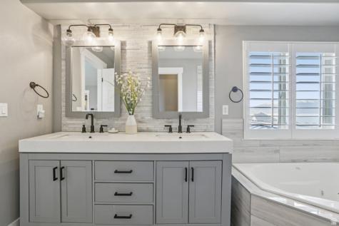 304 W Stillwater Drive S Saratoga Springs UT 84045