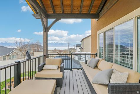 304 W Stillwater Drive S Saratoga Springs UT 84045