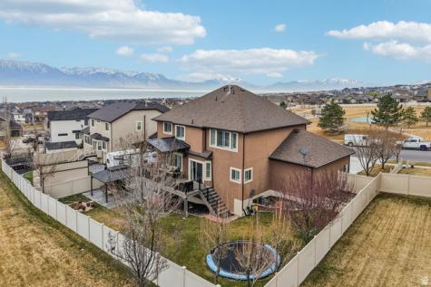 304 W Stillwater Drive S Saratoga Springs UT 84045