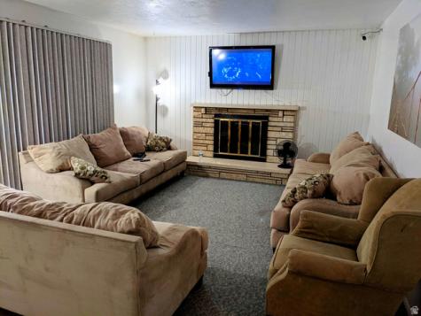 2091 W 7000 S West Jordan UT 84084