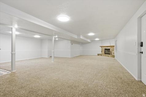 8228 S Set Point Circle E Sandy UT 84093