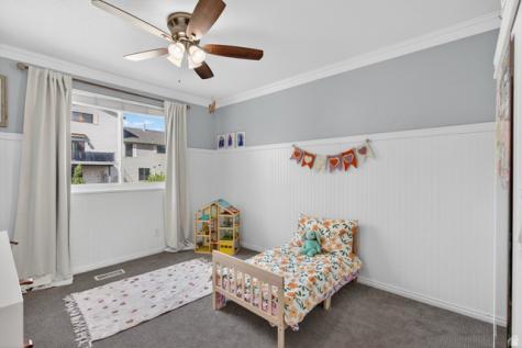 2073 E 10095 S Sandy UT 84092