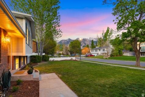 2073 E 10095 S Sandy UT 84092