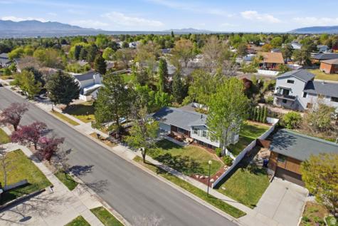 2073 E 10095 S Sandy UT 84092