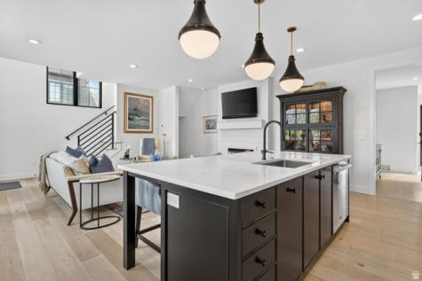 1007 S Cottam Lane Salt Lake City UT 84105