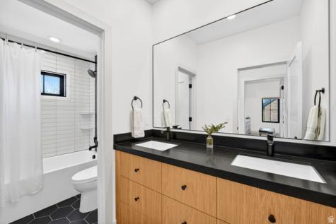 1007 S Cottam Lane Salt Lake City UT 84105