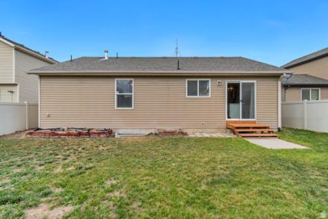 2368 E Hitching Post Drive Eagle Mountain UT 84005
