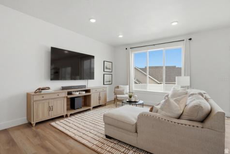 219 E 810 N Tooele UT 84074